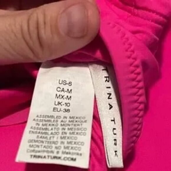 Trina Turk Bikini Top 6 Monaco Off The Shoulder Ruffle Swim NWOT - Picture 4 of 7